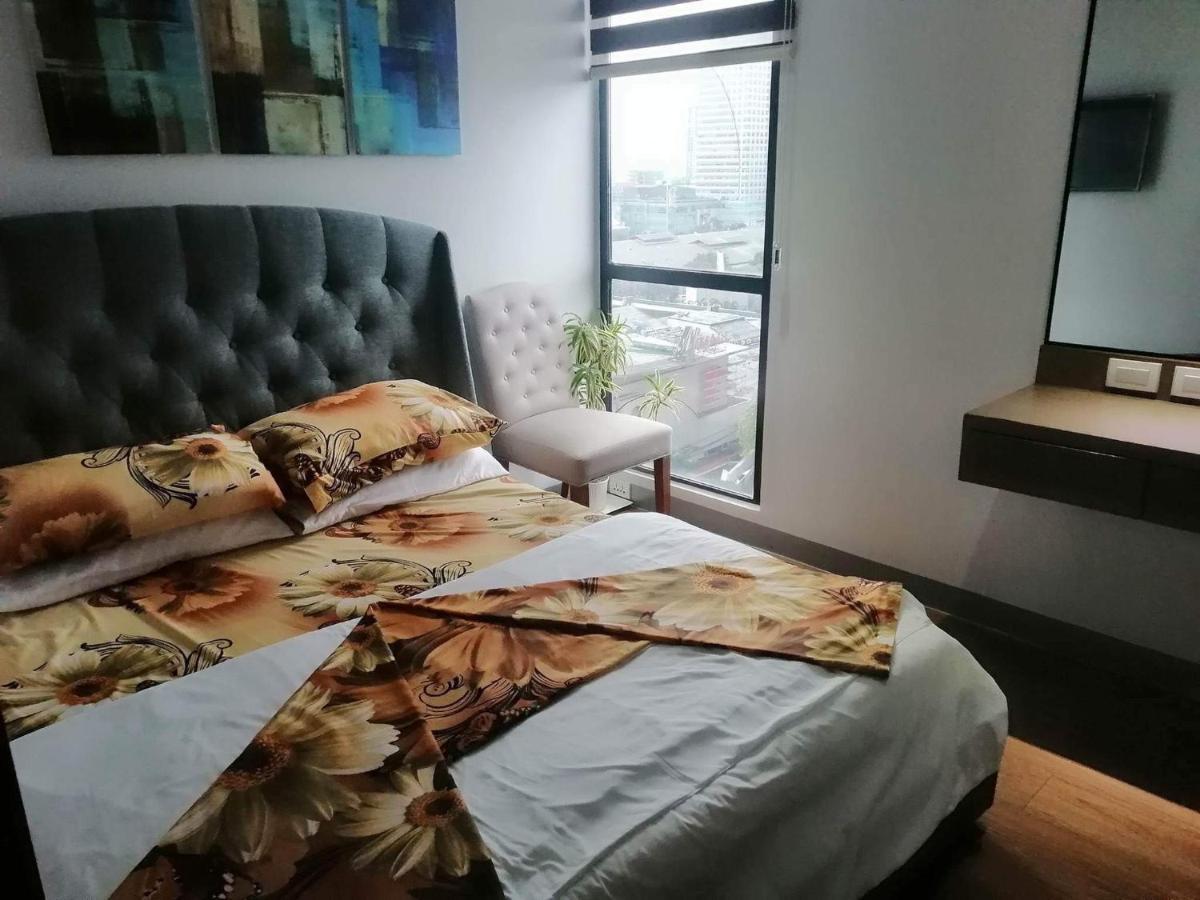 2 BR Portovita Tower 12-A Manila Esterno foto
