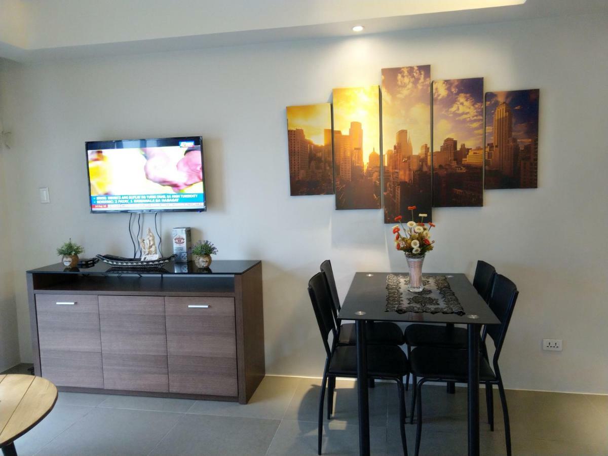 2 BR Portovita Tower 12-A Manila Esterno foto